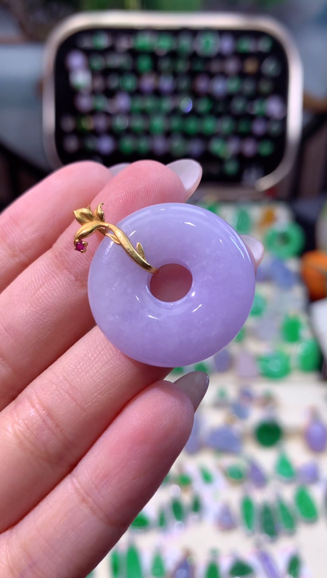 【闪购商品】翡翠颈饰18K金镶嵌缅甸天然A货翡翠