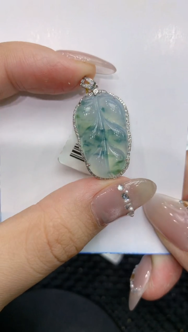 【闪购商品】翡翠颈饰18K金镶嵌222222222