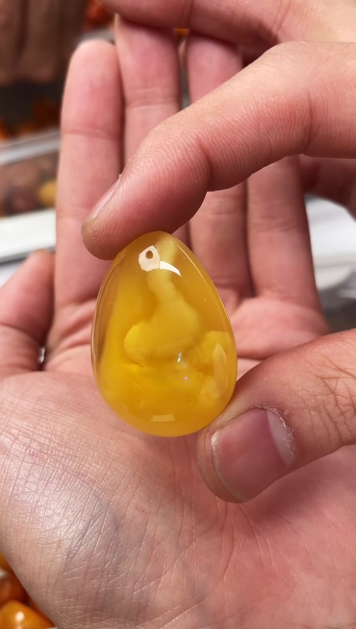 【闪购商品】蜜蜡珠宝奇石未镶嵌假一赔四