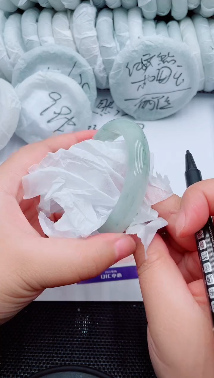 石英质玉手镯未镶嵌A23-60-61