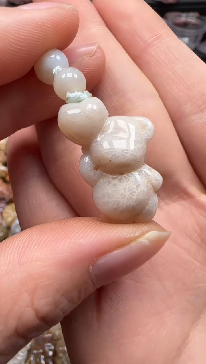 【闪购商品】硅化珊瑚（珊瑚玉）颈饰未镶嵌514