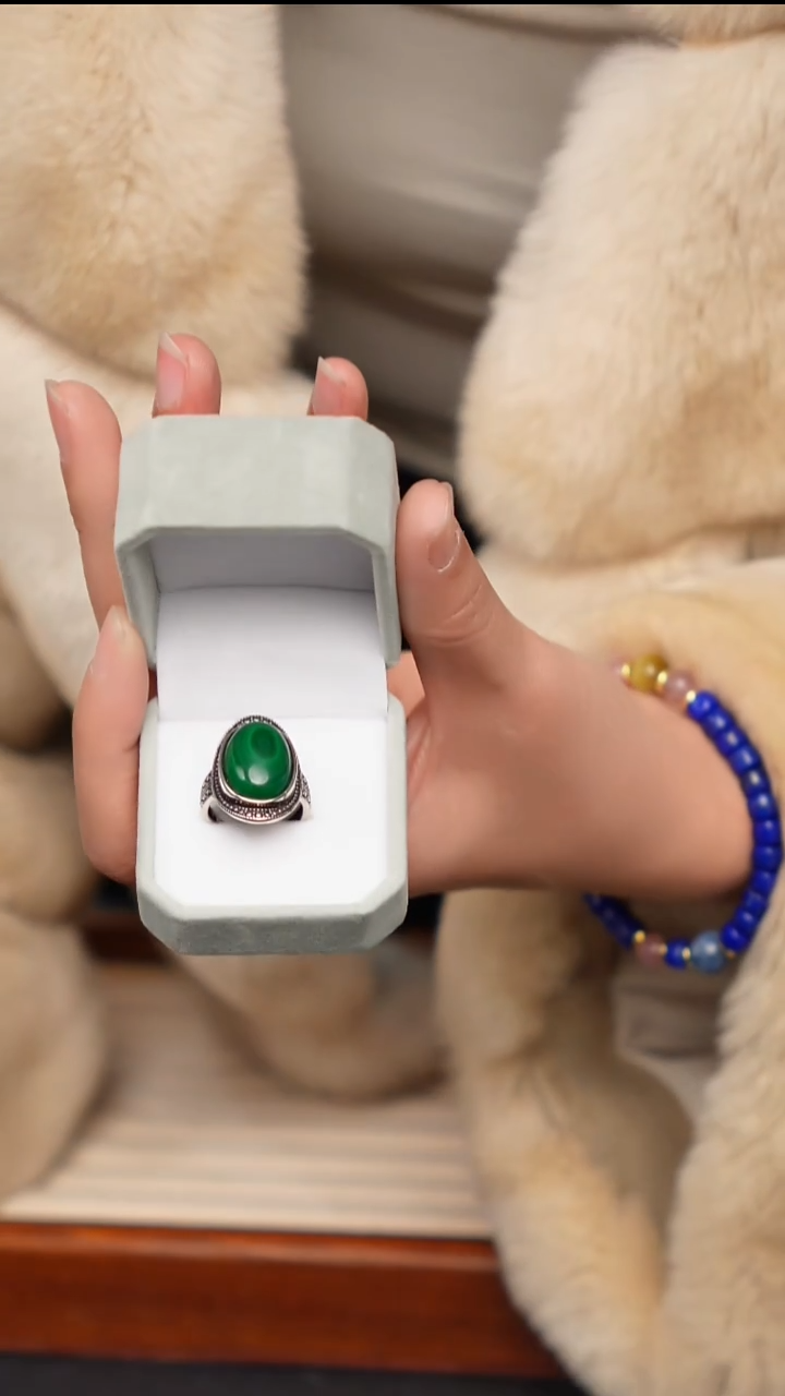 水晶摆件未镶嵌70