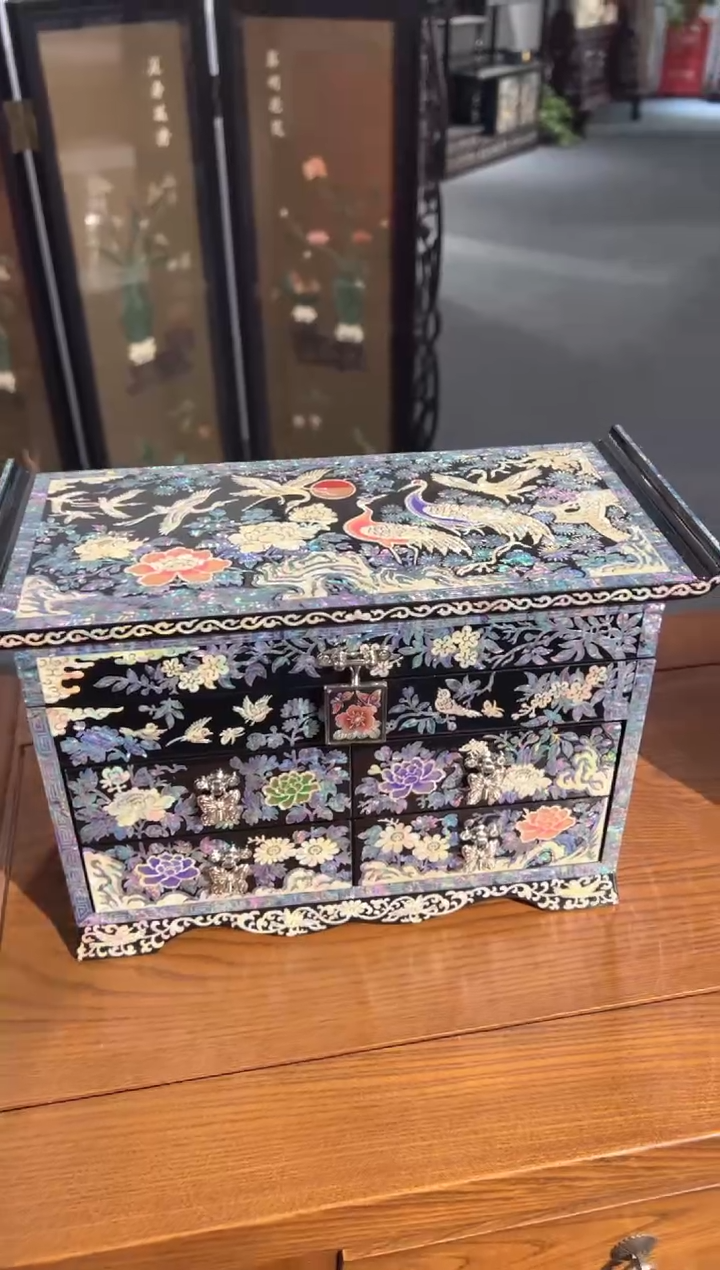 大翘角·弘贝雅螺钿漆器文化馆