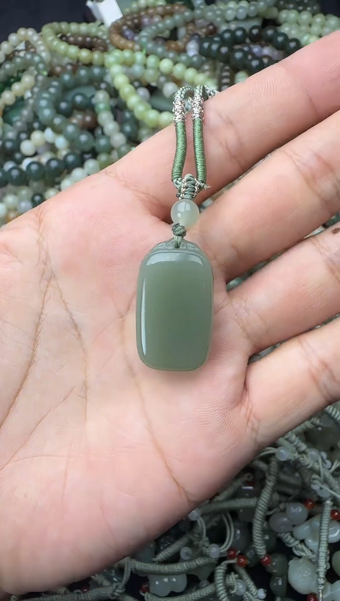 颈饰未镶嵌和田玉拍一发一