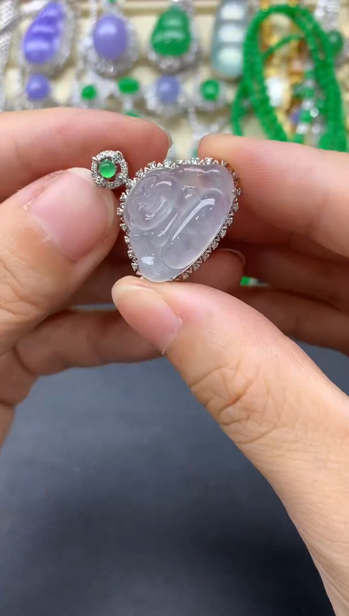 翡翠18K金镶嵌颈饰520中国好珍宝