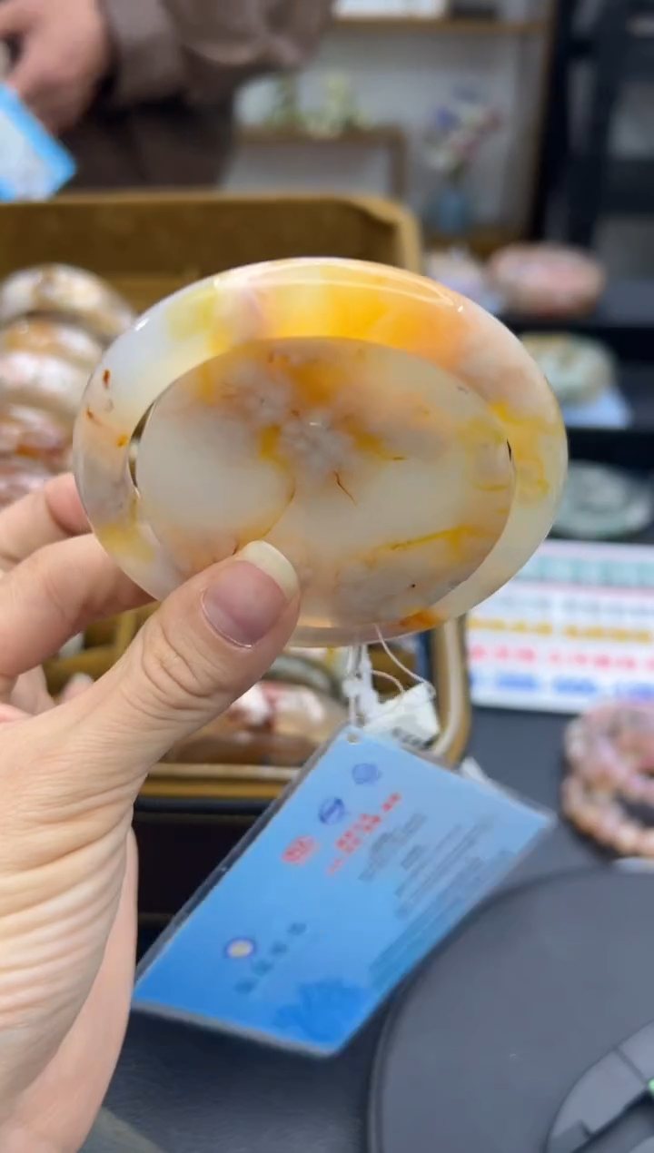 【闪购商品】石英质玉手镯未镶嵌A1350(59圈赠送镯心)