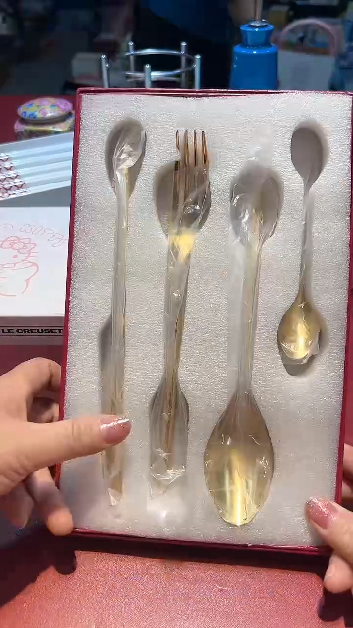 【闪购商品】瓷片锅碗瓢盆一件不剩