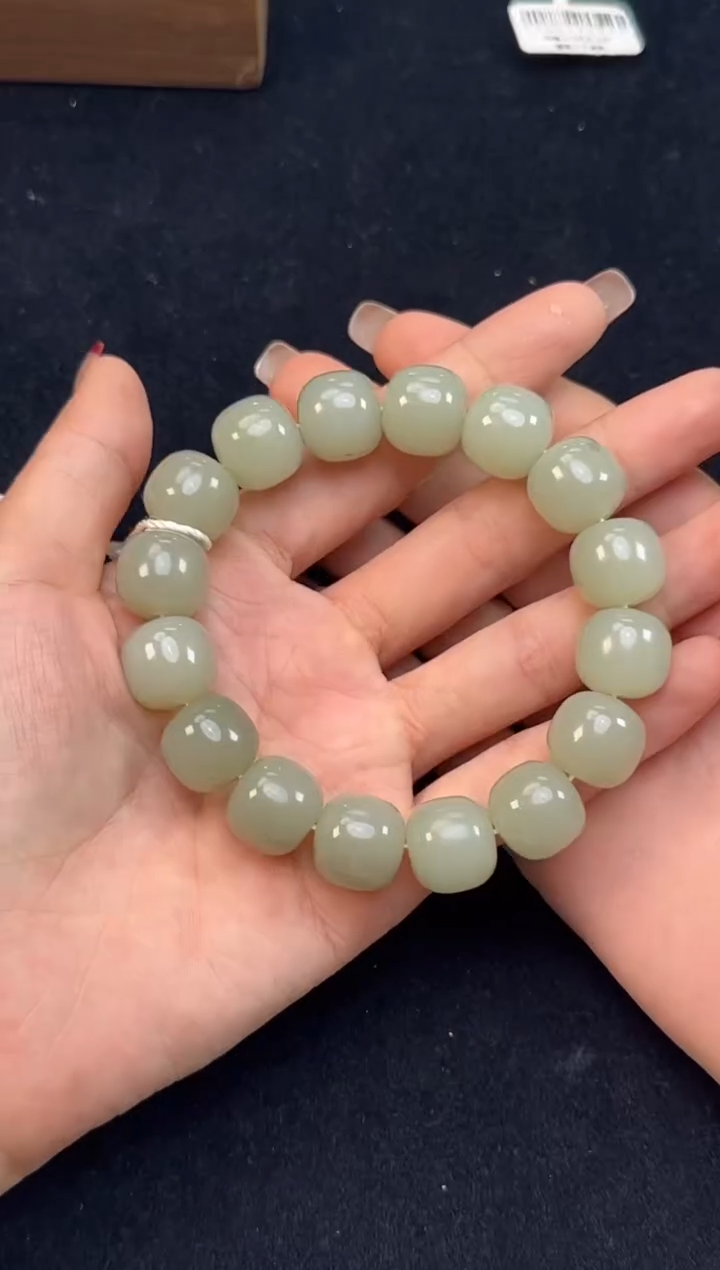 未镶嵌手串和田玉且末近矿微色差卡14老型手串