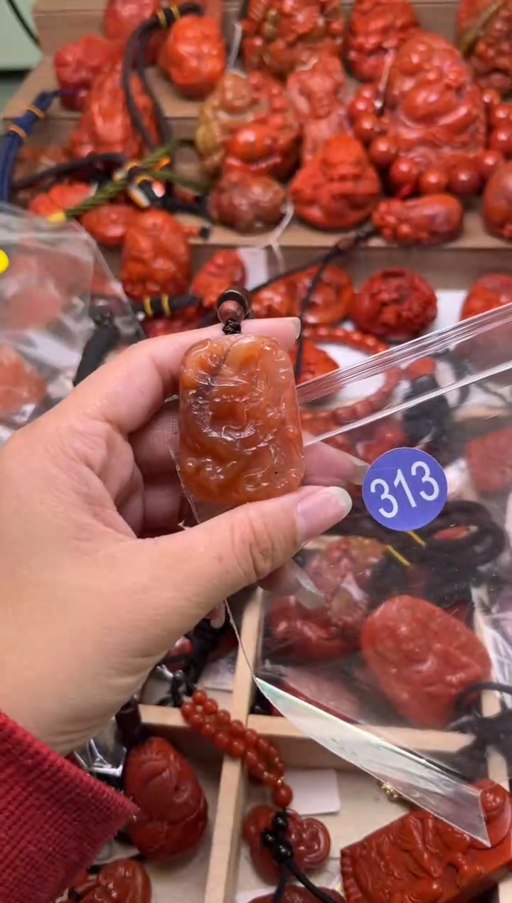 【闪购商品】南红玛瑙珠宝奇石未镶嵌313