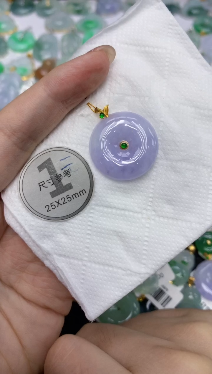 颈饰18K金镶嵌翡翠1111111