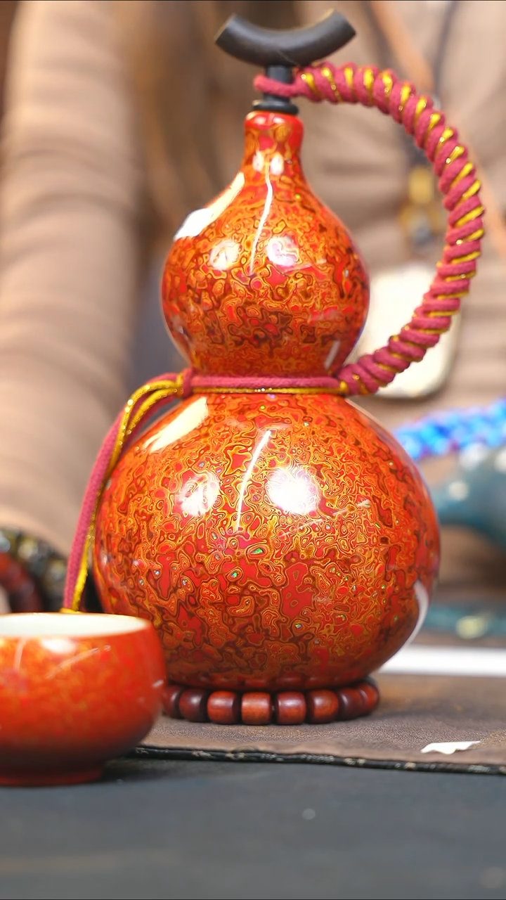 【闪购商品】WQ329漆艺酒葫芦不包手串及旋+红金杯