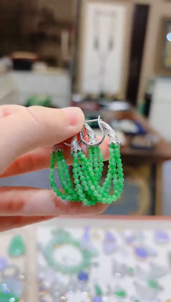 【闪购商品】翡翠手链18K金镶嵌翡翠耳饰