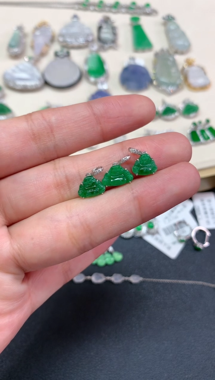 【闪购商品】翡翠吊坠(不含链)18K金镶嵌Q164|980|多样性发其一