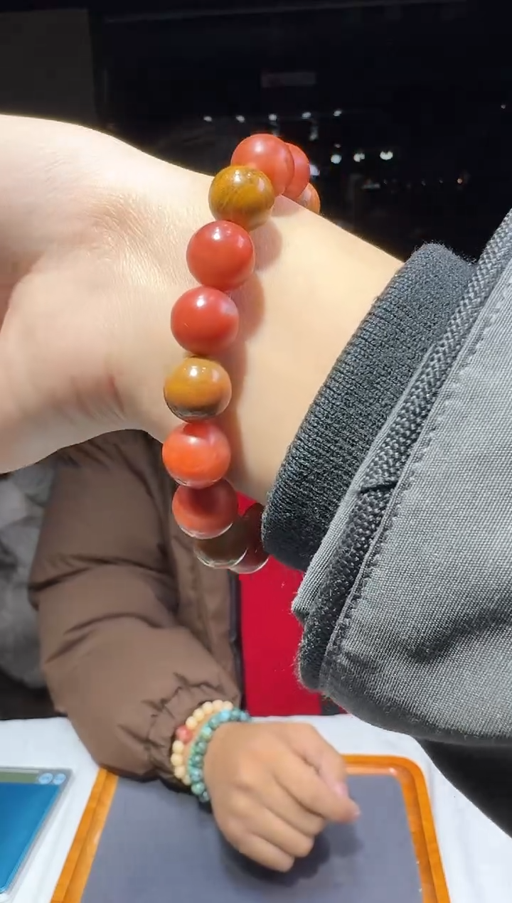 【闪购商品】南红玛瑙手链未镶嵌多样性发一件 401
