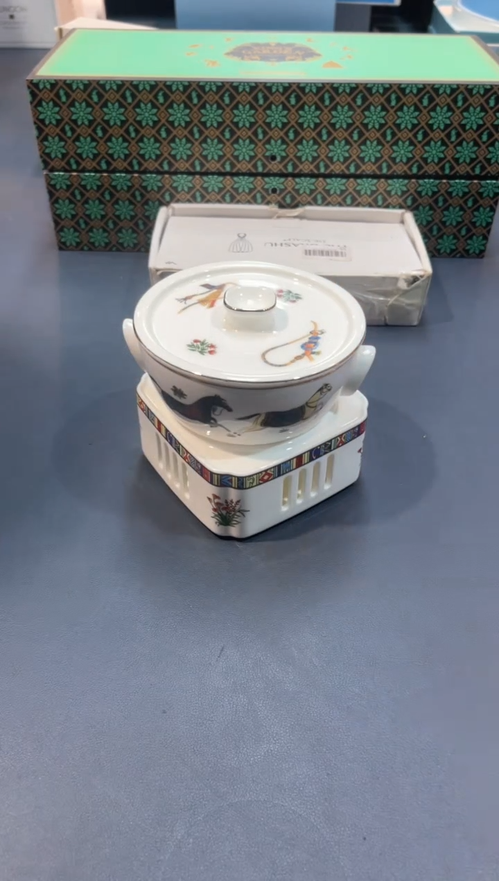 【闪购商品】碗HT122全场正品，京东包邮