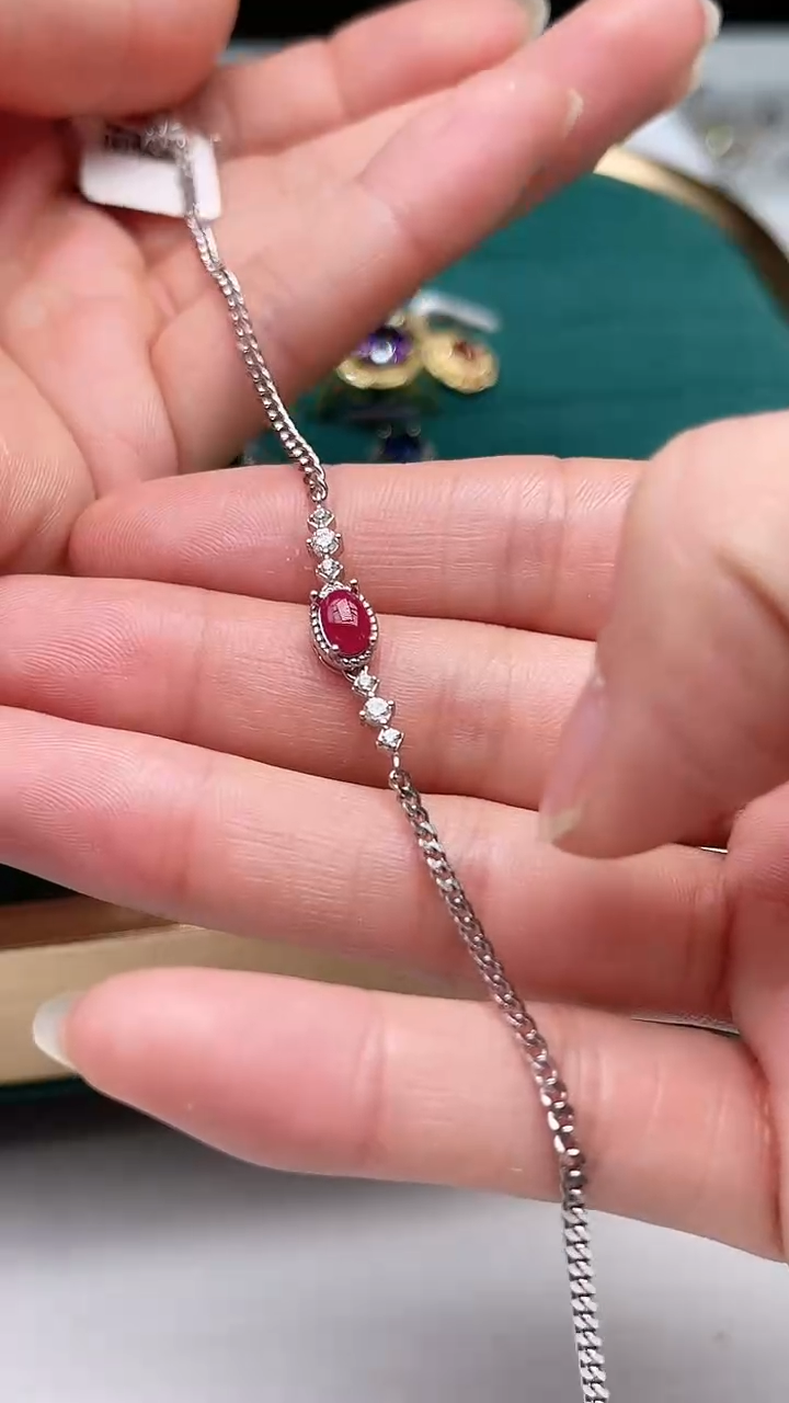 【闪购商品】红宝石手链银S925镶嵌成品