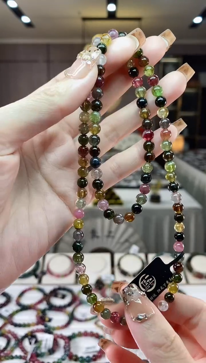 【闪购商品】碧玺三圈手串5mm+未镶嵌一物一证dan