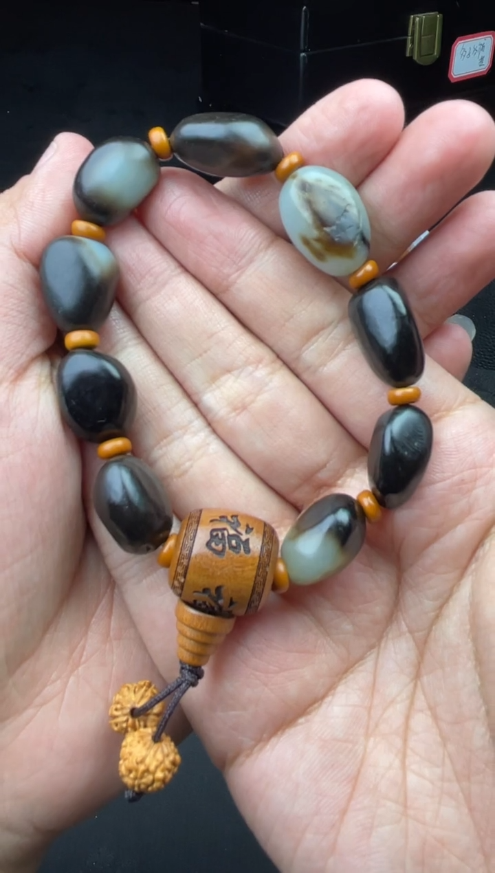 【闪购商品】和田玉手串未镶嵌1