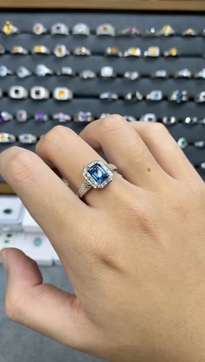 银S925镶嵌戒指托帕石万****）活口戒圈拍下备注身高体重