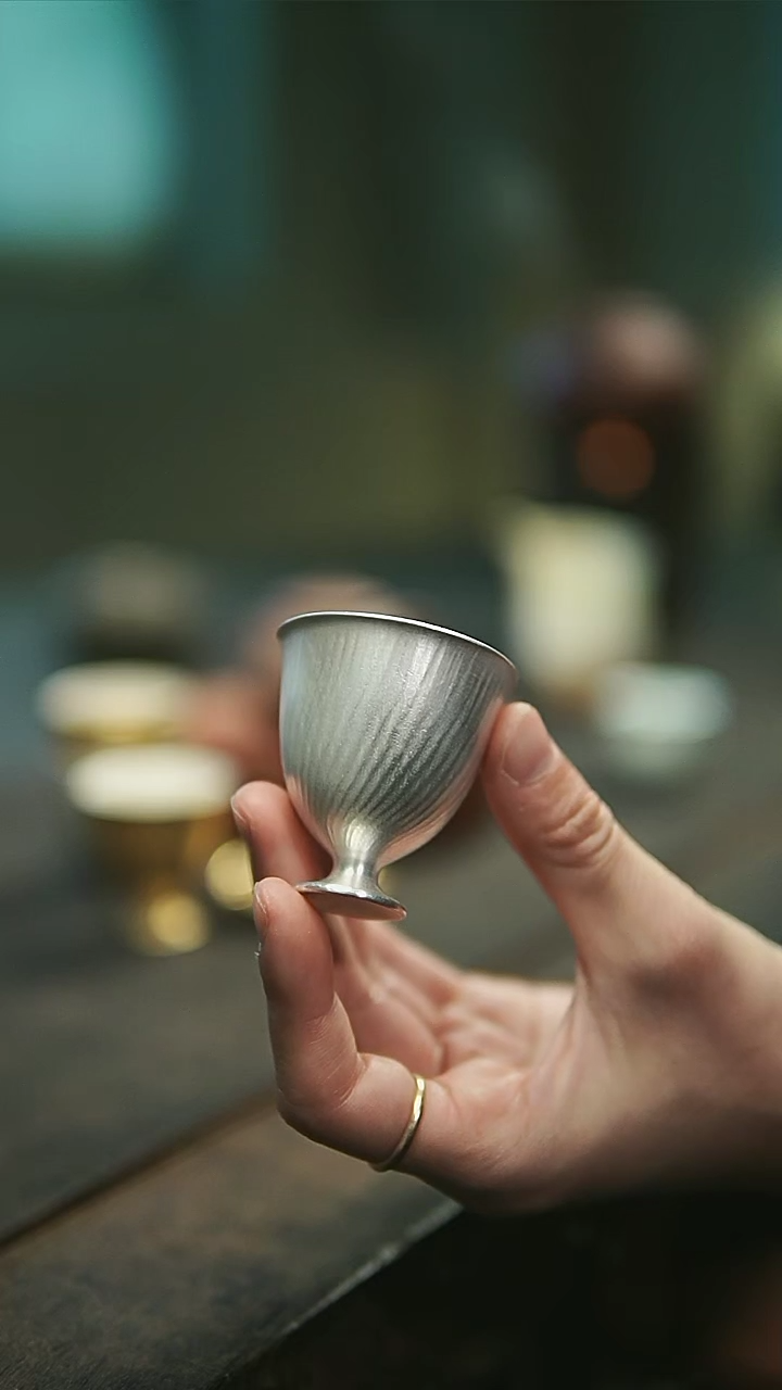 【闪购商品】一延银彩小高脚杯杯