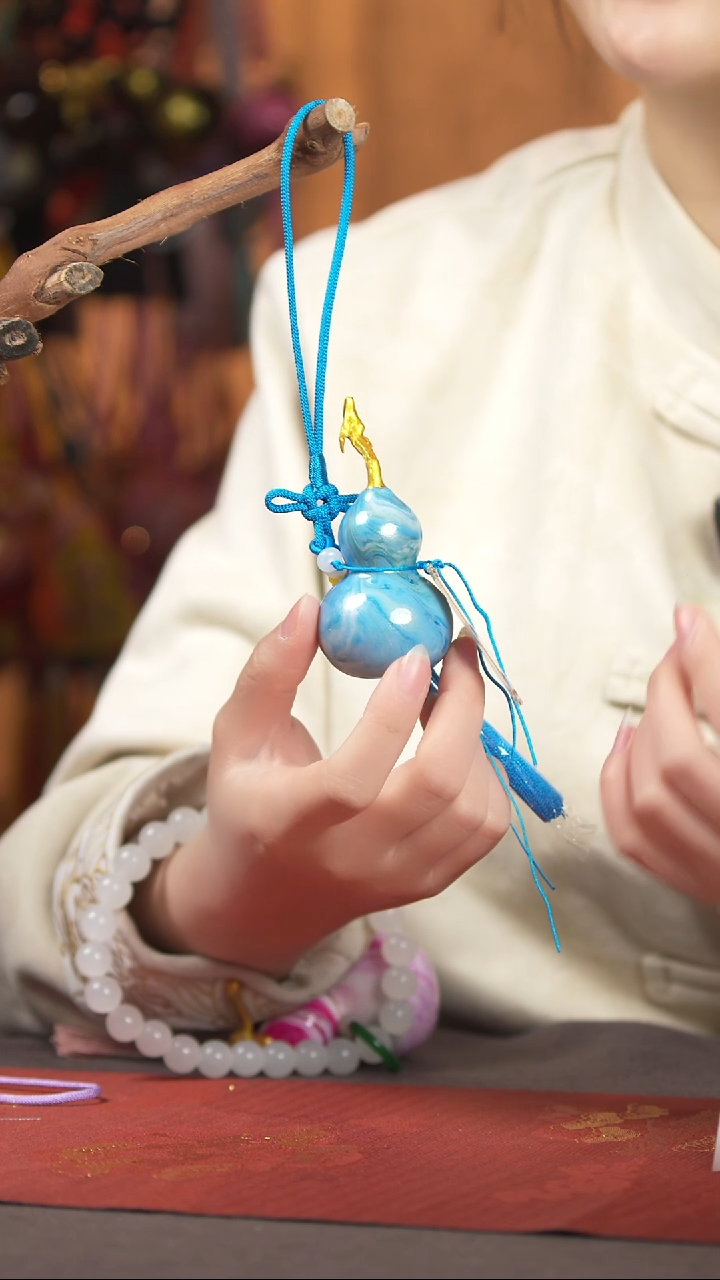 【闪购商品】400号车挂脖挂摆件手持