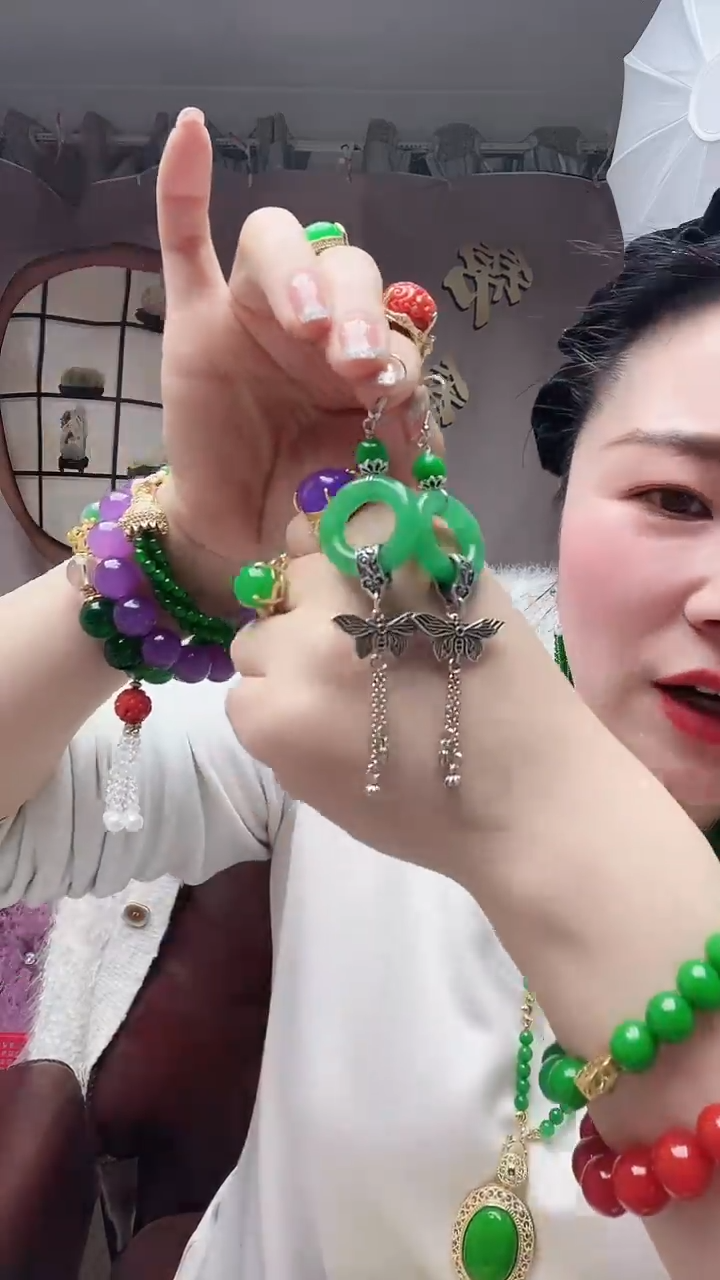 【闪购商品】翡翠耳饰银S925镶嵌F3号