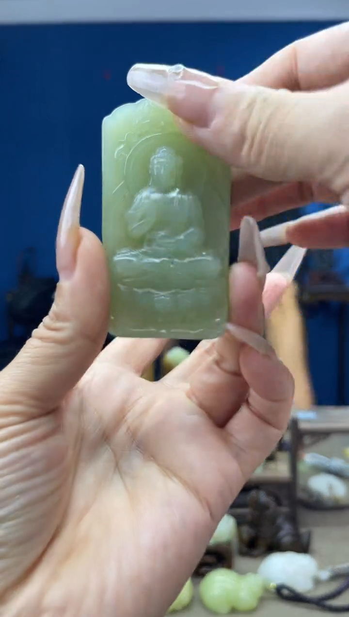 和田玉未镶嵌颈饰1