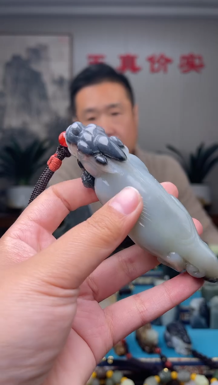 未镶嵌和田玉挂件1