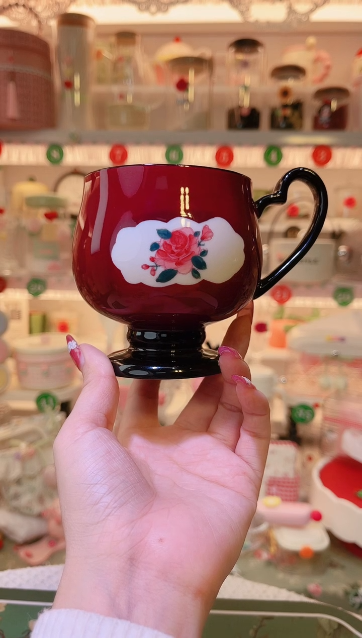 复古高脚杯红色——手工制作品质好！