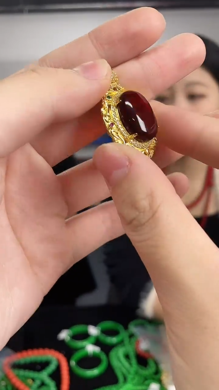 裸石血珀未镶嵌闪购链接 多样性发其一颜色微差