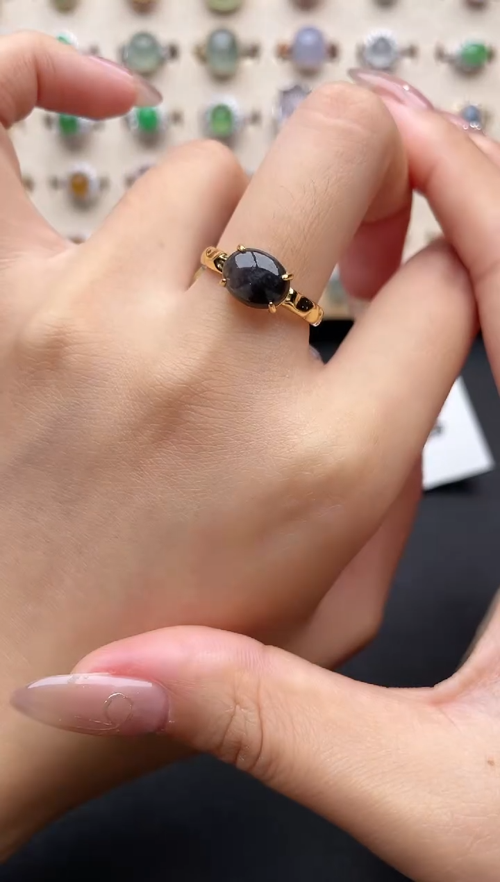 【闪购商品】翡翠戒指银S925镶嵌一物一证一礼盒