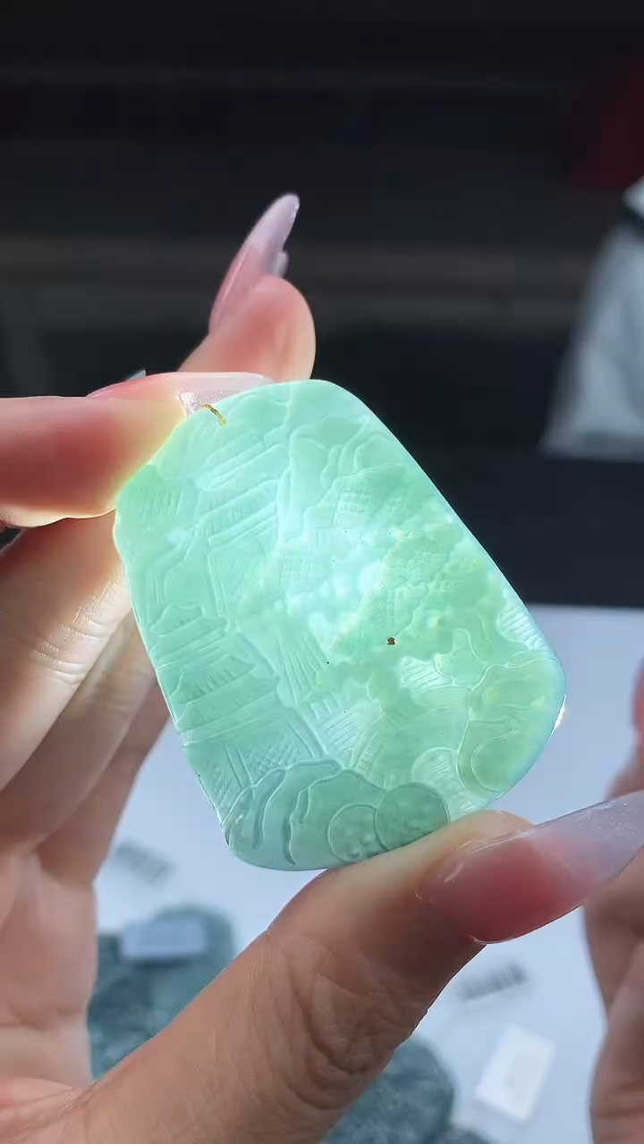 颈饰未镶嵌翡翠天然A货翡翠多样性发其一
