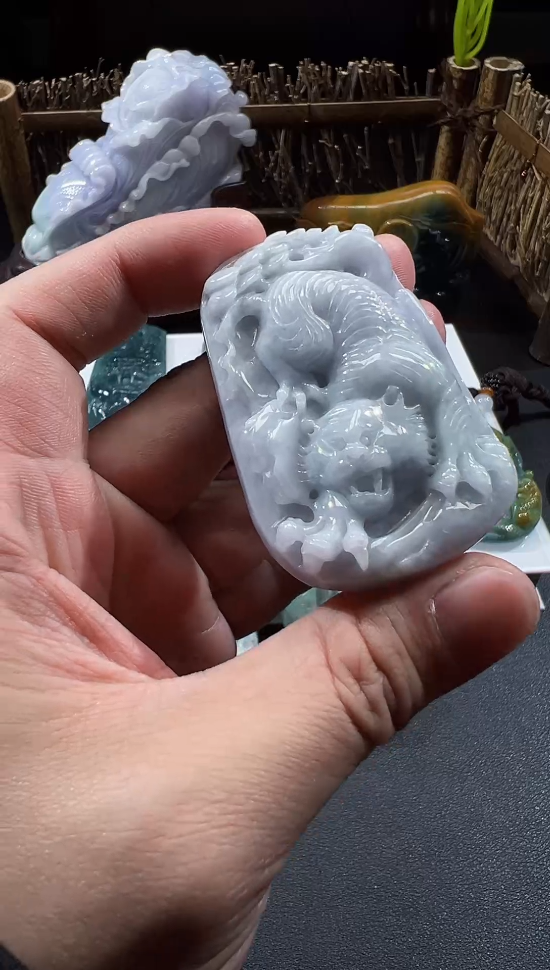 【闪购商品】翡翠颈饰未镶嵌天然A货翡翠（多样性发）下山虎