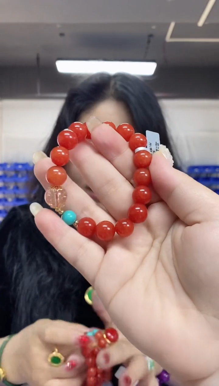 【闪购商品】南红玛瑙手串合金多样性发其一颜色微差