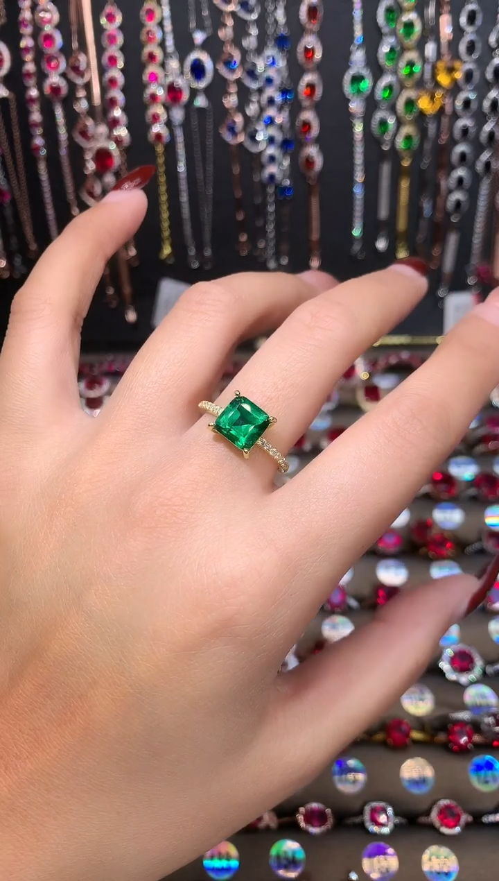 【闪购商品】透辉石戒指银S925镶嵌金色