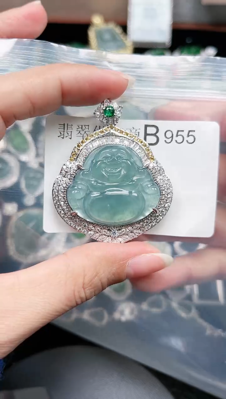 【闪购商品】翡翠颈饰未镶嵌赠皮绳955