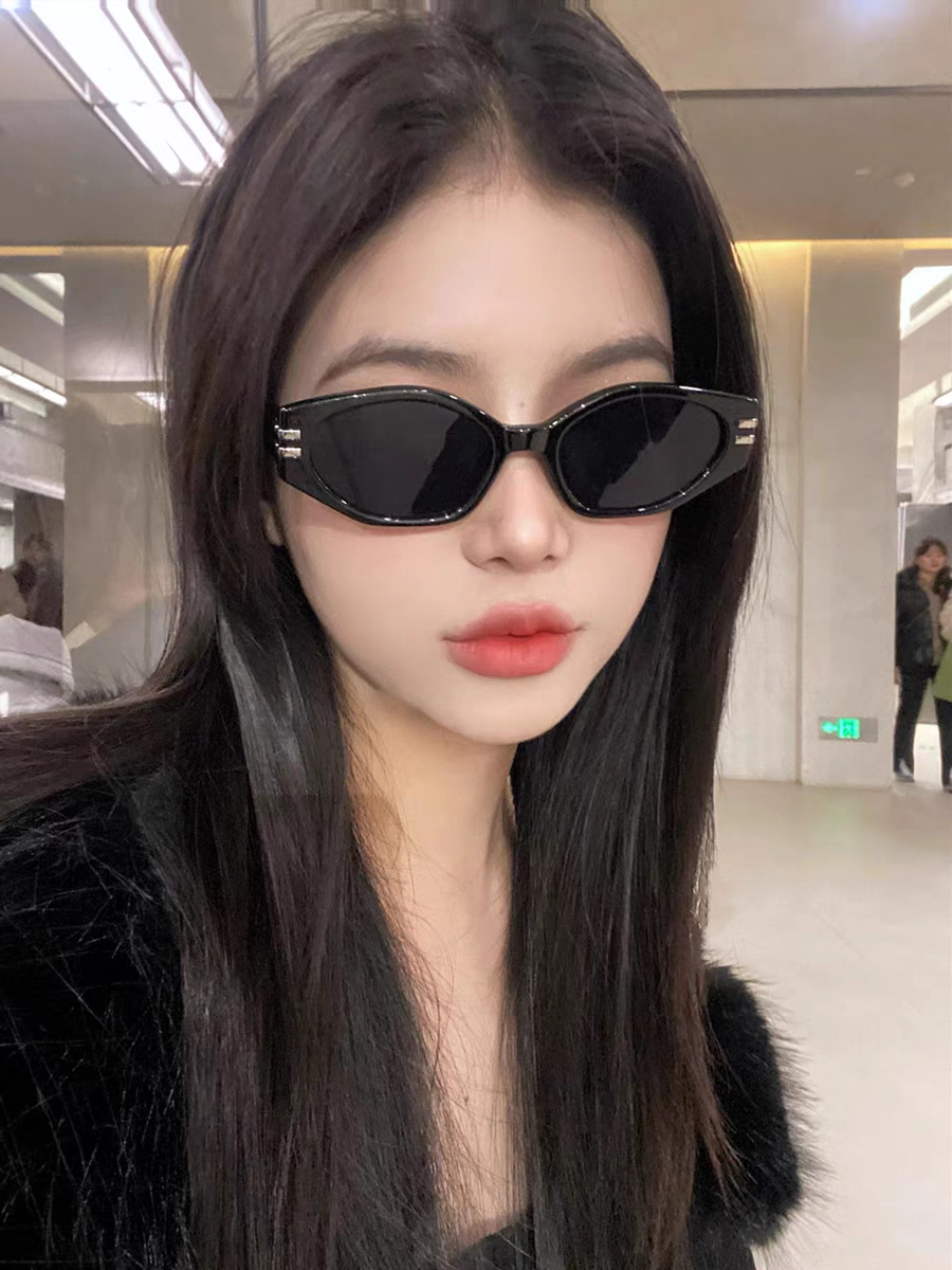 【直播专属】2024时尚太阳镜显瘦防紫外线太阳镜女街拍眼镜防晒眼镜