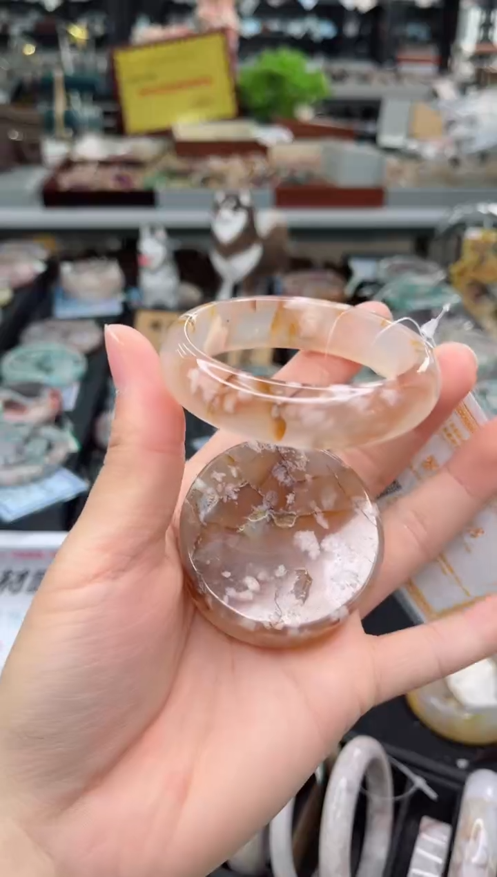 【闪购商品】石英质玉手镯未镶嵌54圈口（赠品镯心）35402232