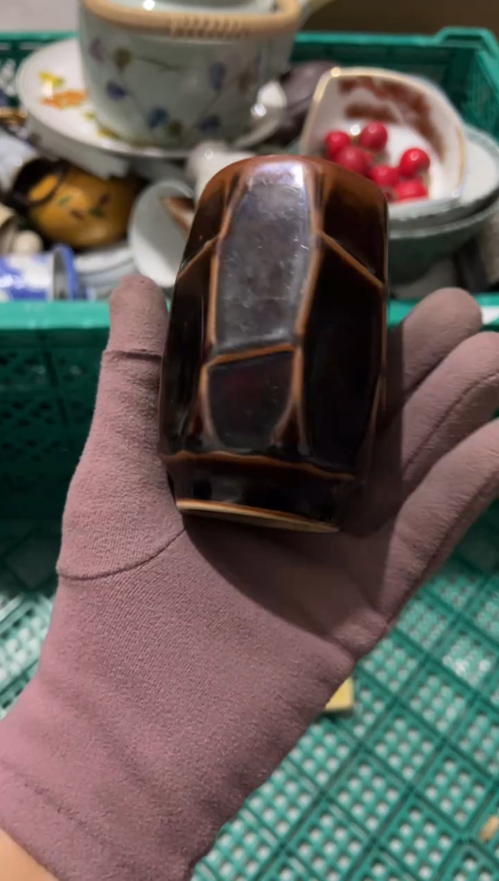 潮***祥潮汕  中古商品默认瑕疵完美主义慎拍