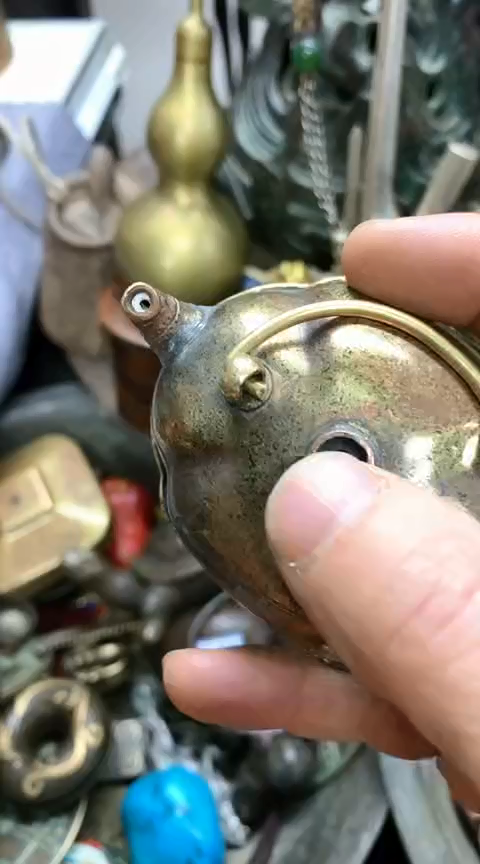 【闪购商品】一物一拍编号提梁水滴