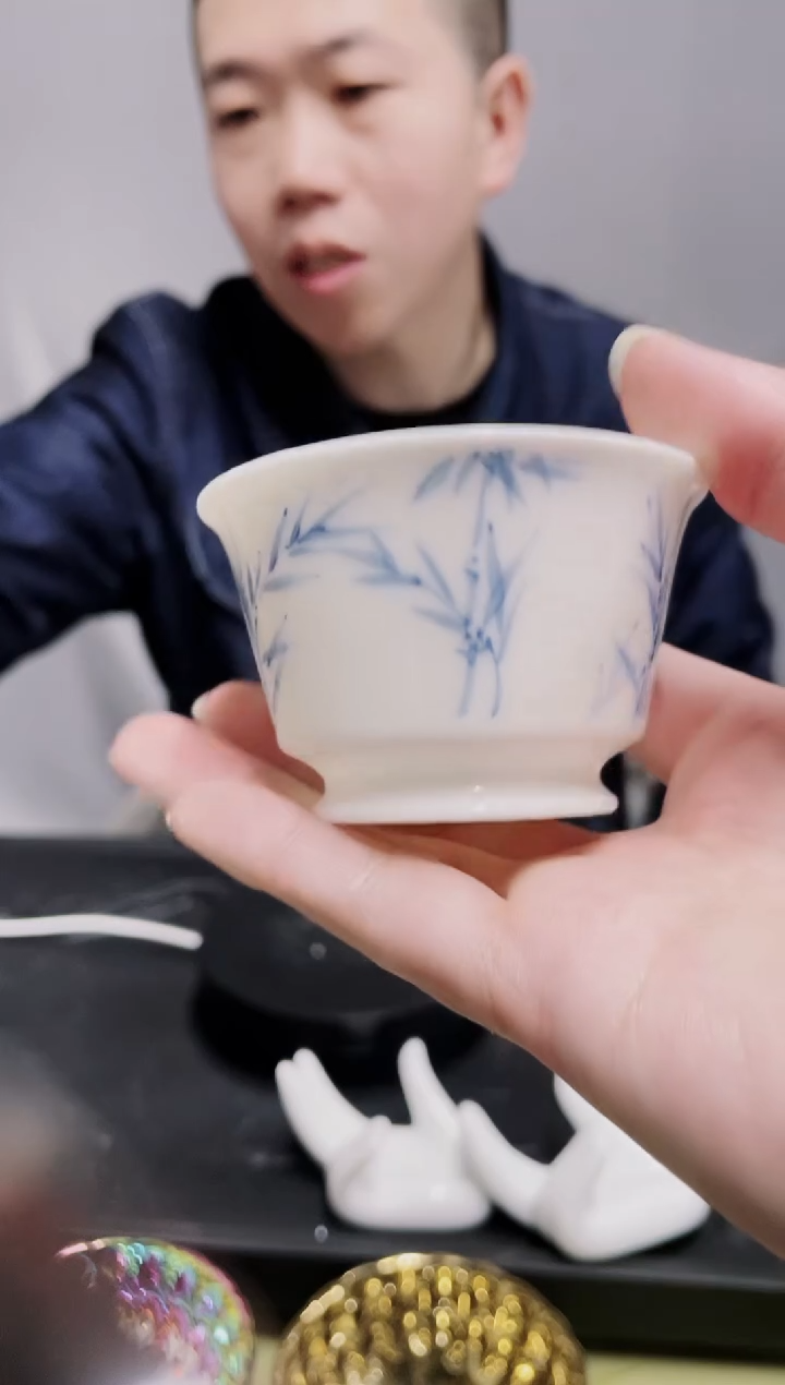 【闪购商品】【席欢李商城】竹手绘高脚杯