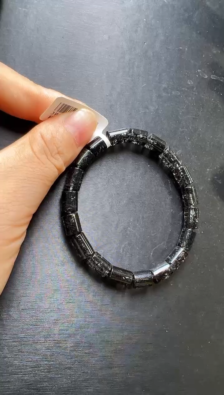 未镶嵌手串水晶黑发晶桶珠手串    10-20g JP52259 