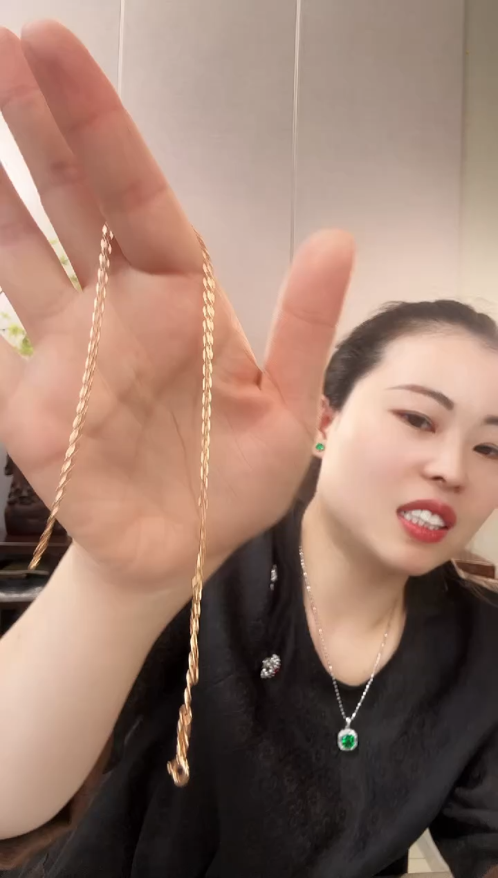 A*y玫瑰金色猪鼻子链子