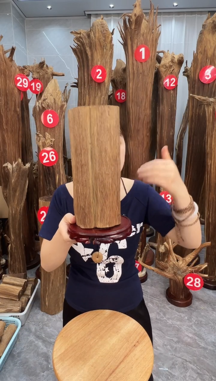 沉香碎屑沉香沉香原料