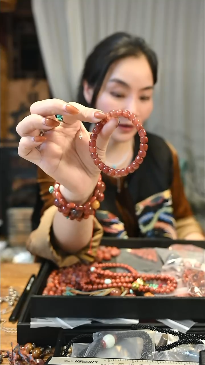 未镶嵌手串南红玛瑙全量