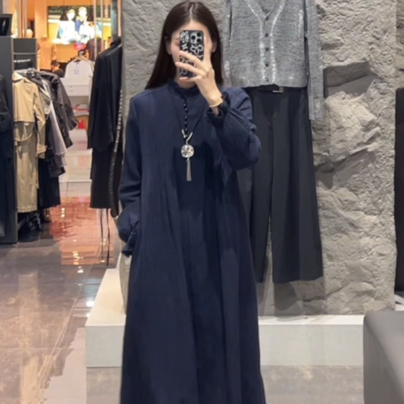 MAOKAI女装木耳边圆领风琴褶收腰连衣裙M233Z12G1