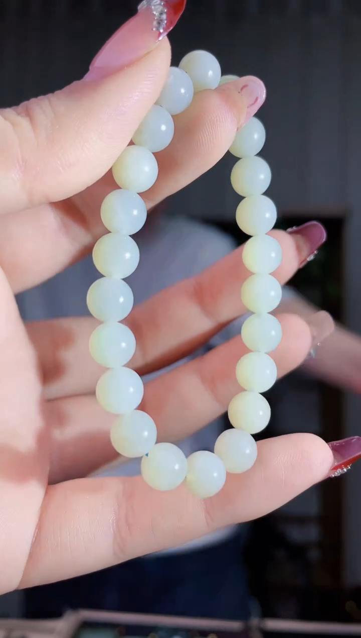 【闪购商品】和田玉挂件未镶嵌拍一发一，多样性发货