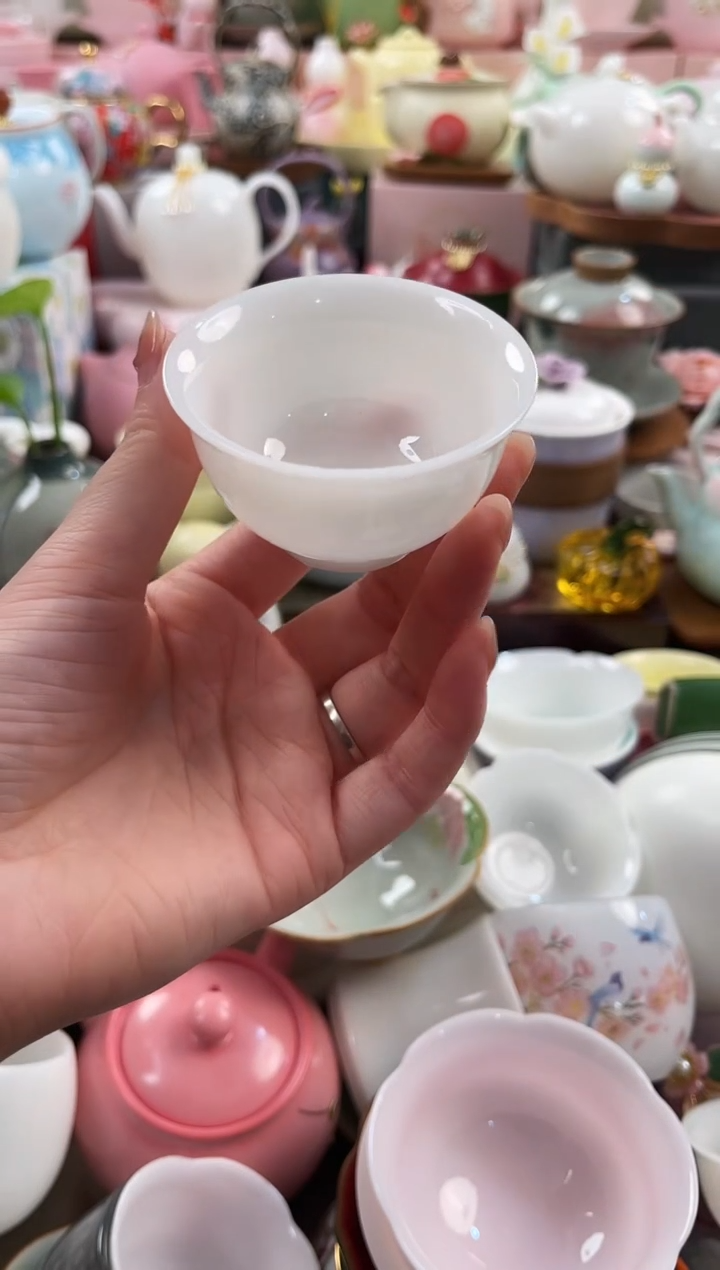 茶具：库存仅剩1件（璞玉圆口）