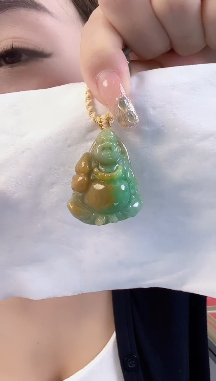 【闪购商品】翡翠颈饰未镶嵌翡翠飘黄带绿QQ佛