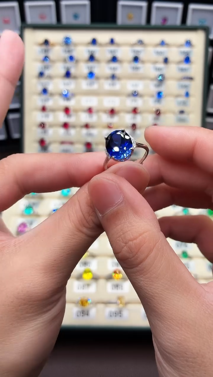 无925银轻奢皇家蓝色女神戒